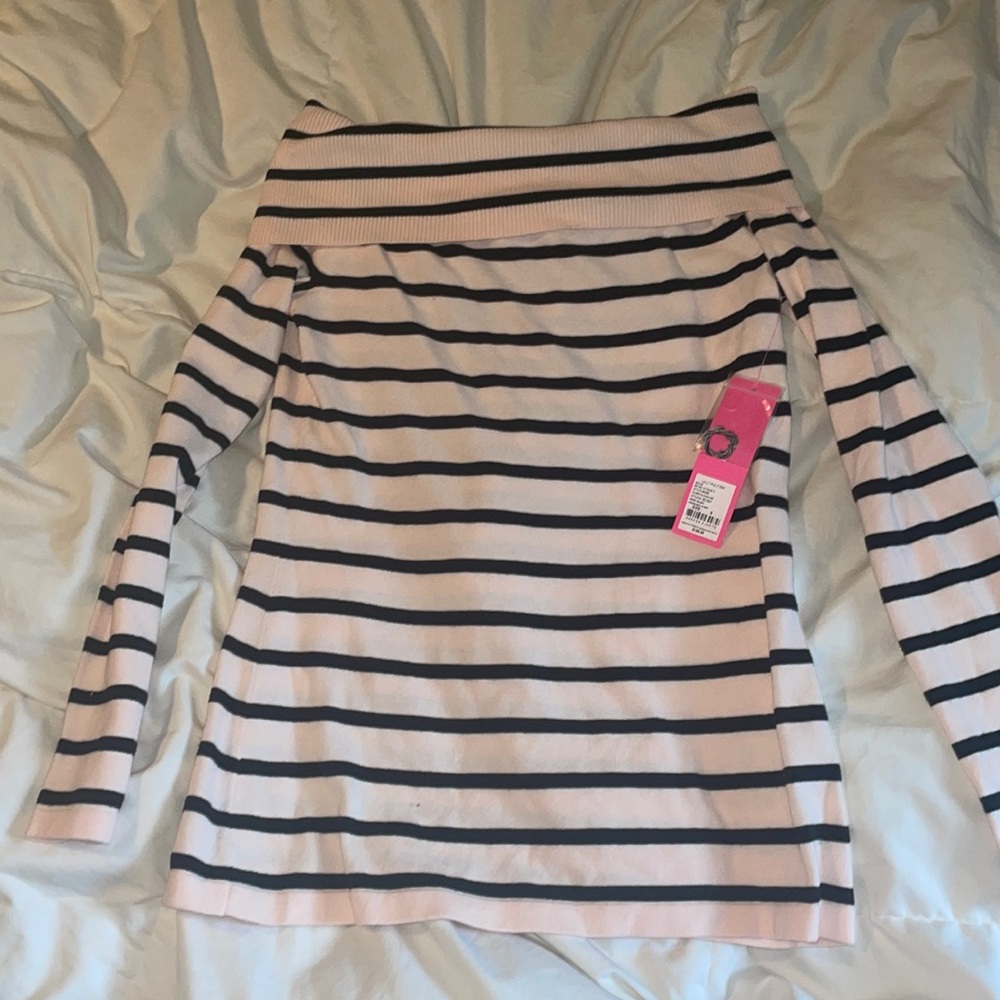 NWT Lilly Clarette sweater size small